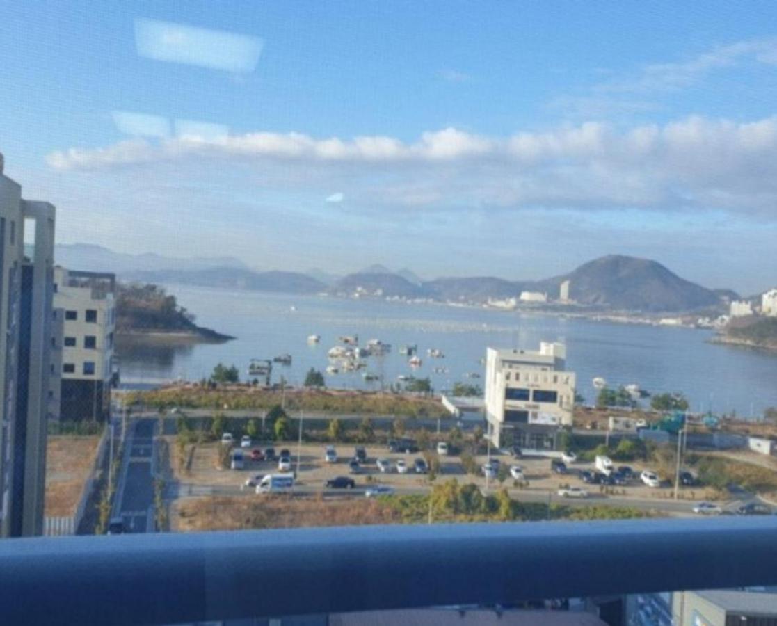 Yeosu Hotel First City Bagian luar foto