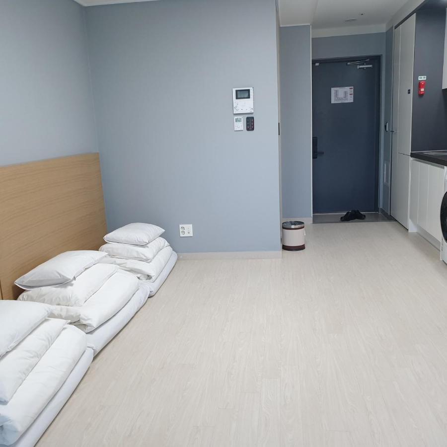 Yeosu Hotel First City Bagian luar foto